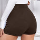 Olivia – shorts mit hohem bund und knopfdekor