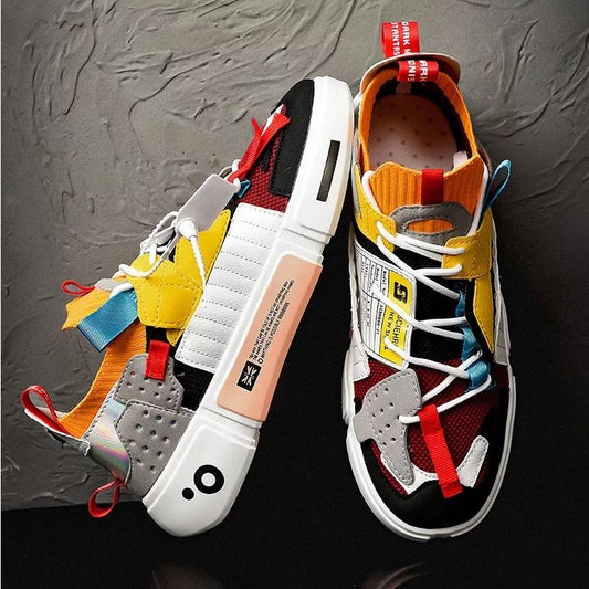 Lebendiger herren-sneaker