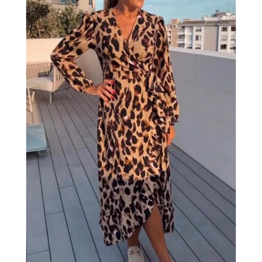 Trendiges leopardenmuster maxi-kleid