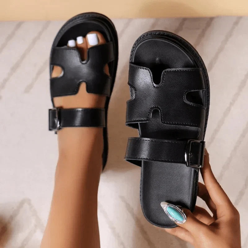 Weiche, schlichte sandalen für frauen