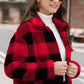 Zoey - karierter Teddymantel mit Flicken für Damen