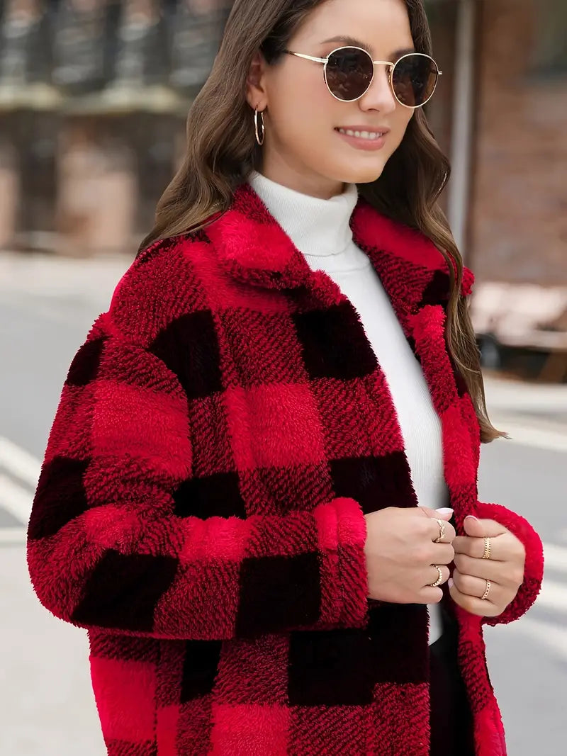 Zoey - karierter Teddymantel mit Flicken für Damen